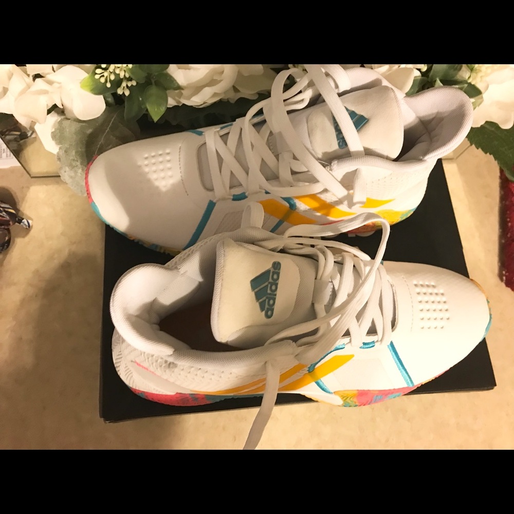 Adidas - Picture 5 of 7